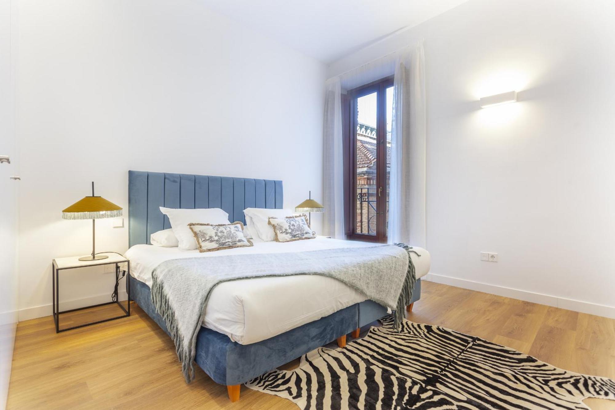 Ferienwohnung Cibeles Luxe In Madrid Exterior foto